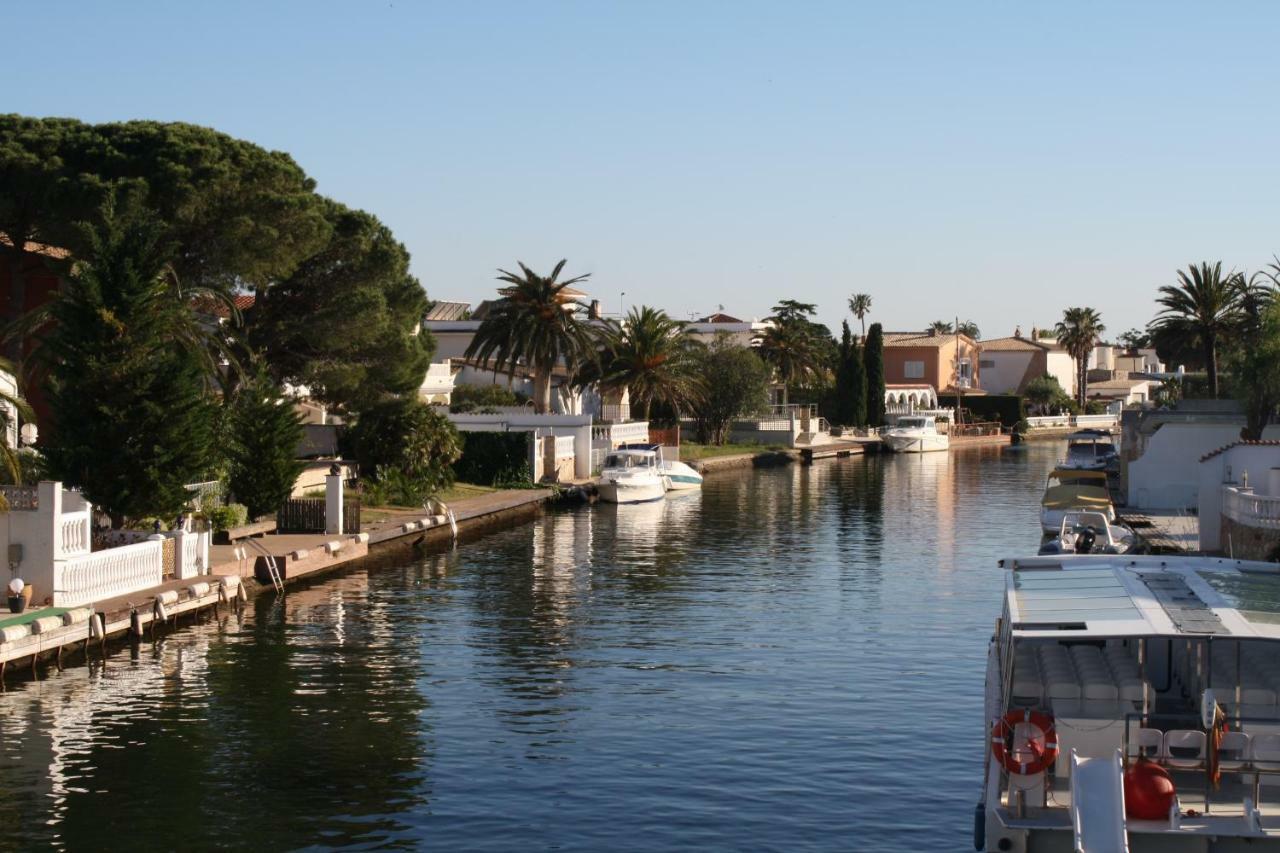 Empuria Beach D-Luxe Empuriabrava Kültér fotó